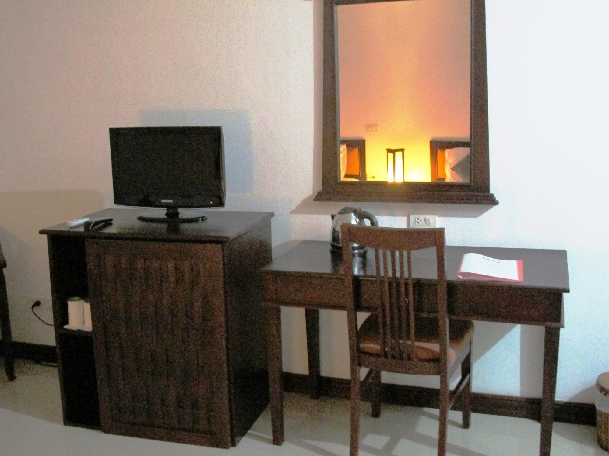 Av Hotel ビエンチャン エクステリア 写真
